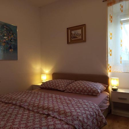 Metti Apartments 1 Kmeti Kültér fotó